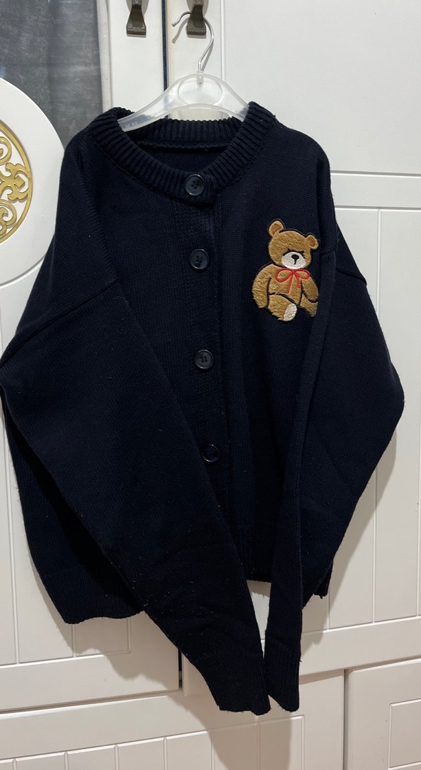 Düğmeli Nakışlı ayıcıklı Triko Hırka - Görsel 2