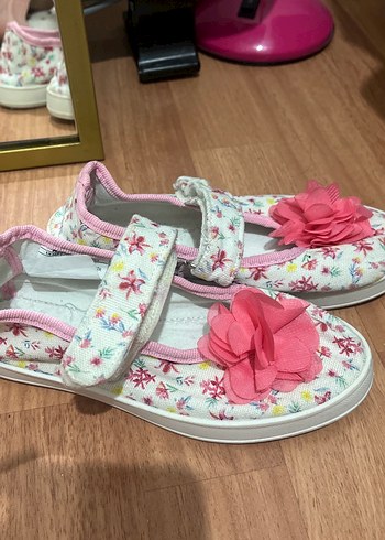 Pembe Çiçekli Kız Çocuk Sandaletleri - Görsel 2