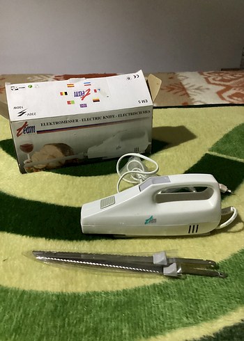 Elektrikli Bıçak Seti Beyaz