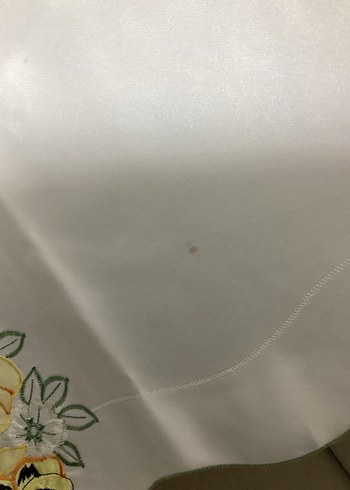 Renkli İşlemeli Masa Örtüsü - Görsel 4