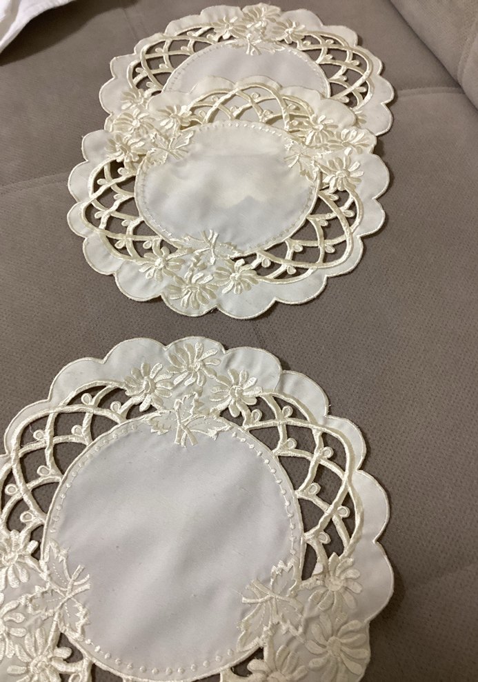 Krem Renk Nakışlı Yuvarlak 3 parça - Görsel 2