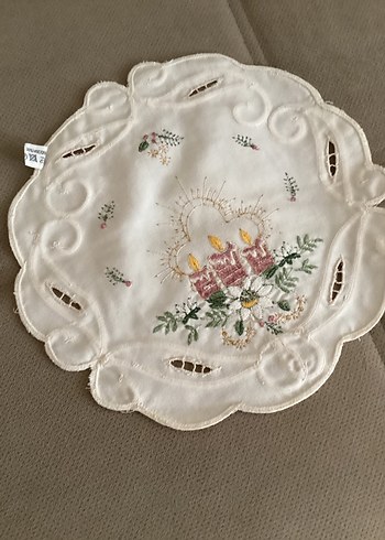 Beden beyaz Renk Nakışlı Beyaz Vintage Peçeteler