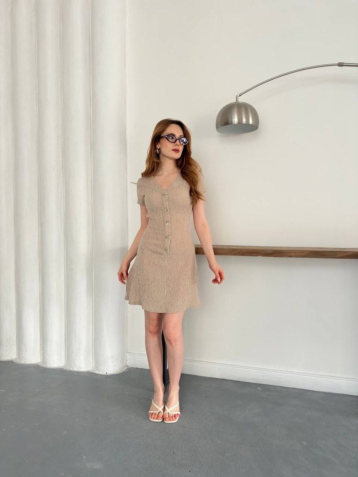Bej V Yaka Düğmeli Midi Triko Elbise - Görsel 3