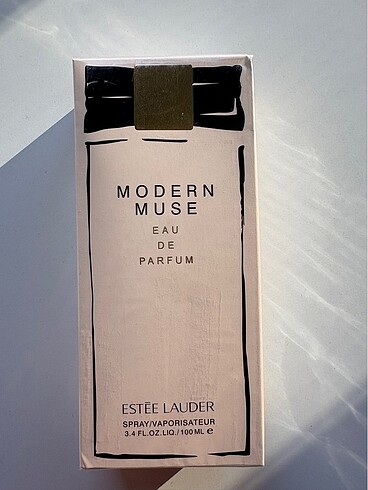 Estee Lauder Modern Muse