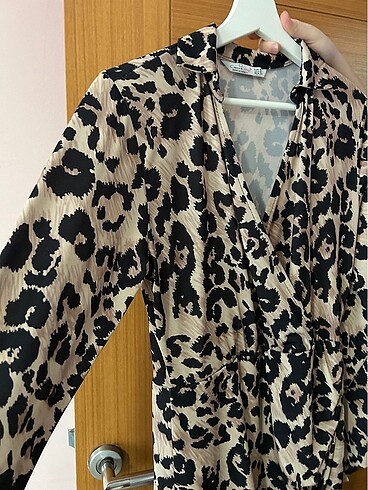 38 Beden Leoparlı elbise