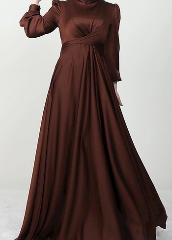 Kahverengi Uzun Drapeli Kadın Abiye Elbise - Görsel 3