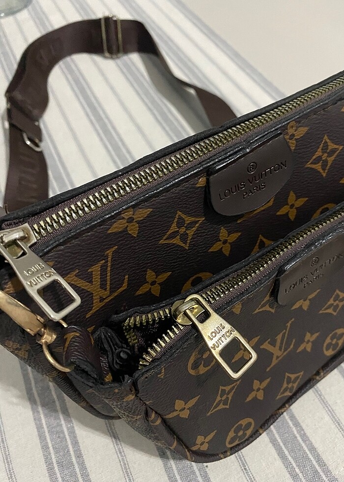 Louis W kol çantası - Görsel 2