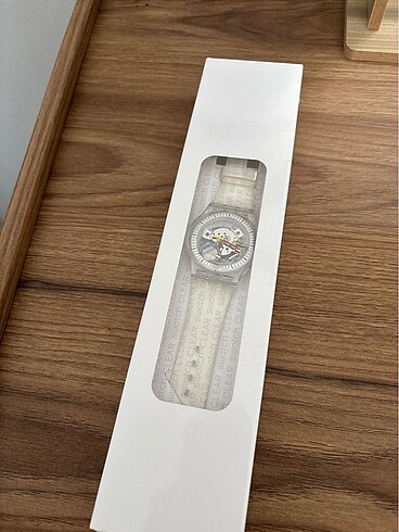 Beden beyaz Renk Swatch Saat