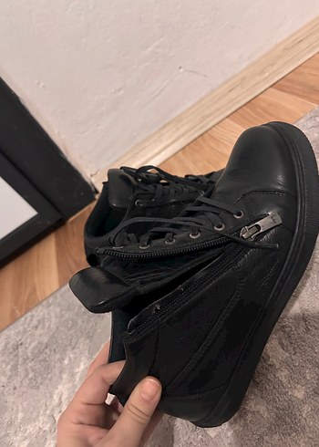 Siyah Kadın Botu - Görsel 2