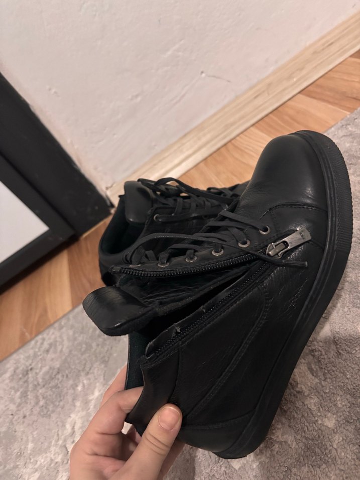 Siyah Kadın Botu - Görsel 2