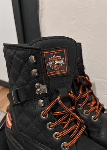 Siyah Deri Tokalı Bot - Görsel 2