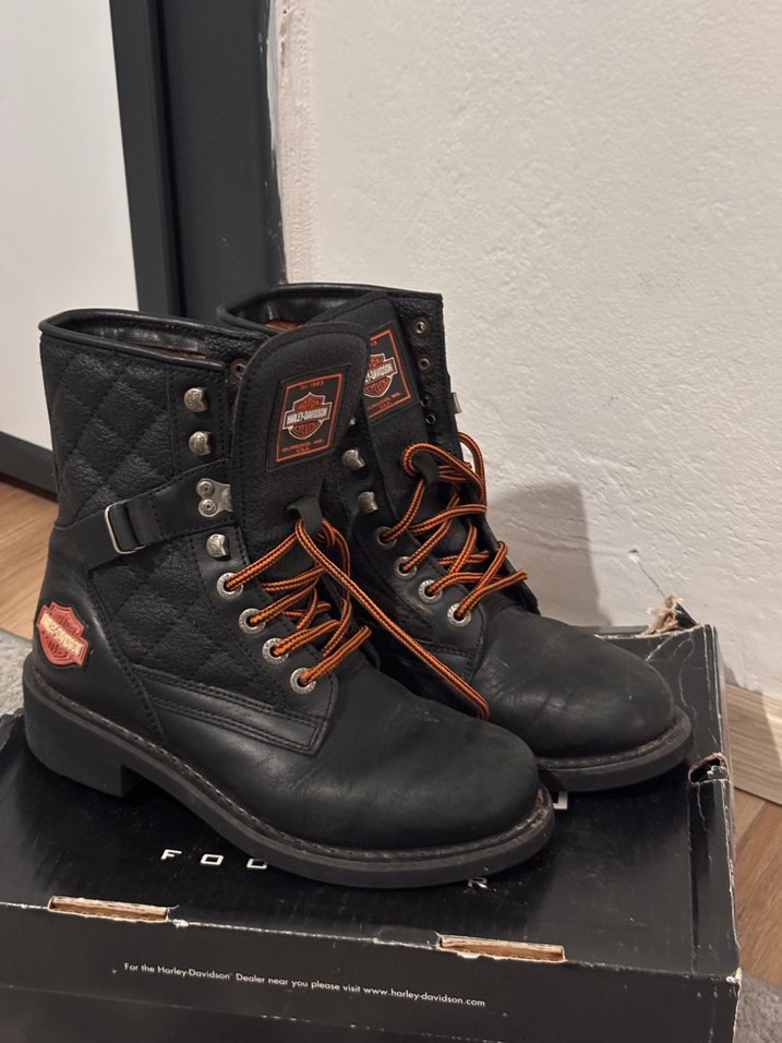 Siyah Deri Tokalı Bot - Görsel 5