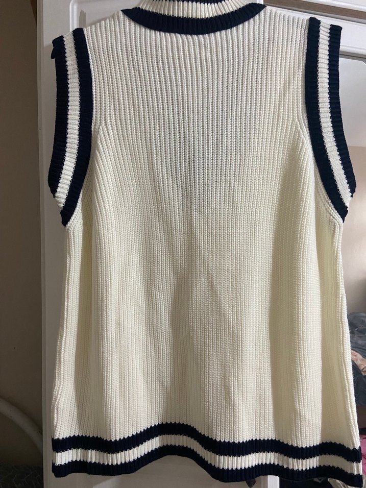 V Yaka Triko Kadın Süveter - Görsel 2