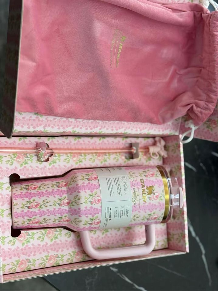 Stanley Çiçek Desenli - Görsel 2