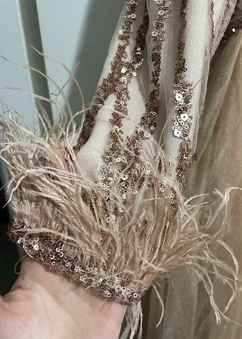 Bej Uzun Kollu Payetli Abiye Elbise - Görsel 2