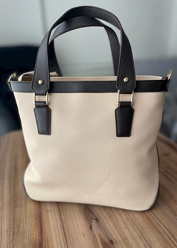 Pierre Cardin Klasik Şıklıkta krem rengi piercardin orjinal