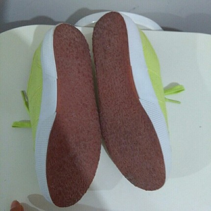 fistik yesili supeerga