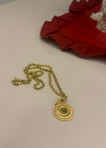 Altın kaplama Zincir Detaylı Altın Renk Midi Kolye - Görsel 4