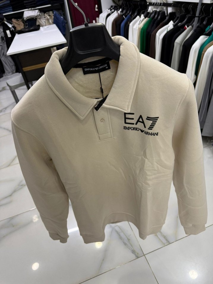 EA7 Beyaz Düğmeli Sweatshirt - Görsel 4