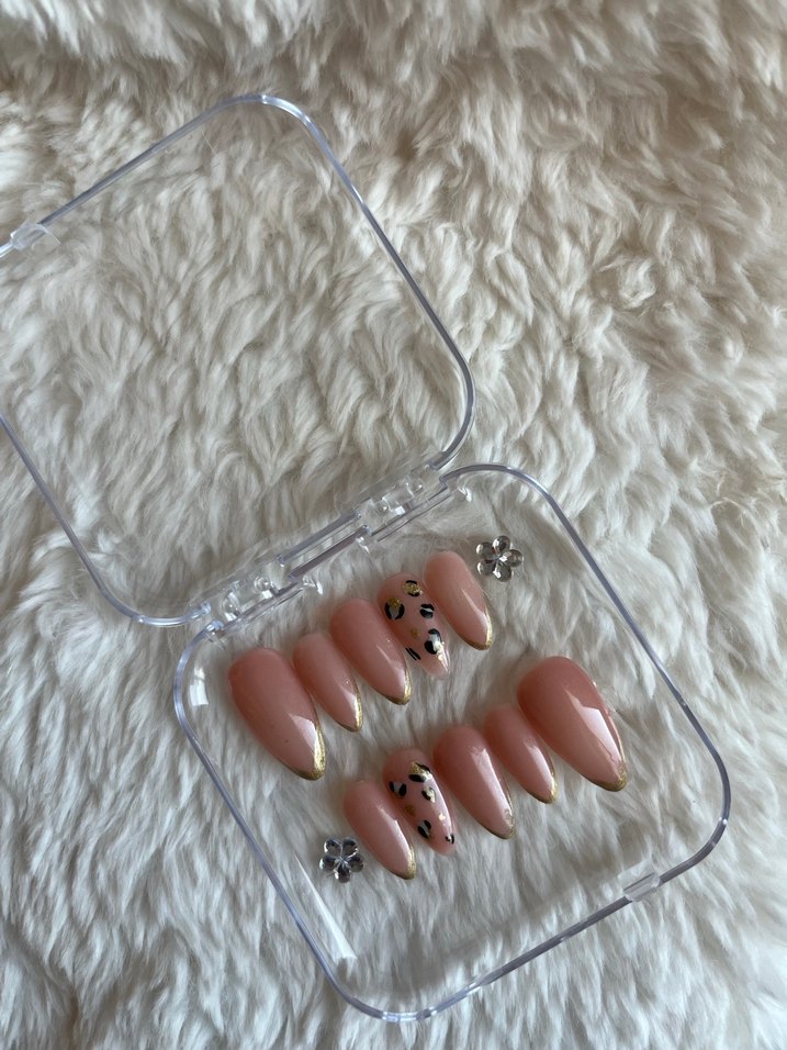 Leopar desenli jel tırnak - Görsel 2