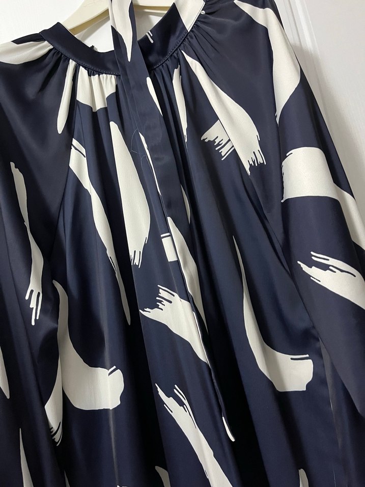 Gri Baskılı Mavi Uzun Salaş Kadın Elbise - Görsel 3