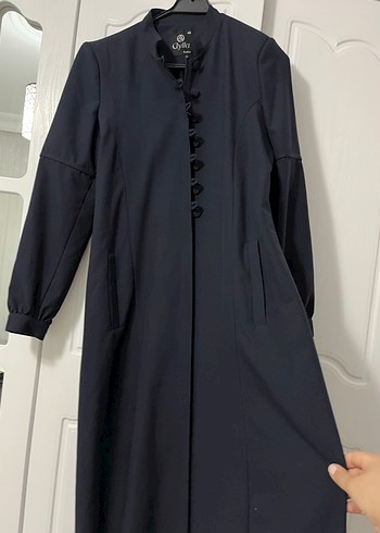 Düğmeli Siyah Kadın Uzun ferace - Görsel 3