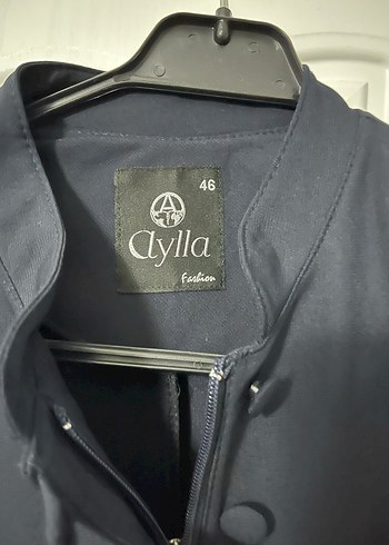 Düğmeli Siyah Kadın Uzun ferace - Görsel 2