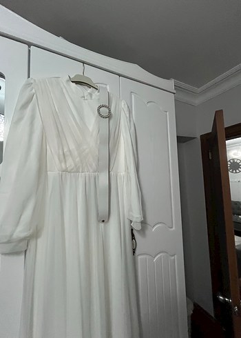 Beyaz abiye elbise - Görsel 3