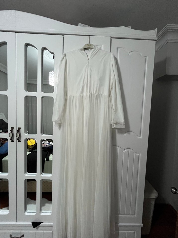 Beyaz abiye elbise - Görsel 4