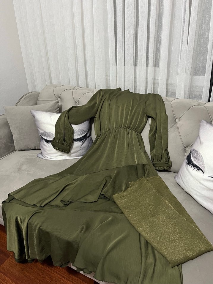 Kadın Haki Uzun saten detaylı  Elbise - Görsel 4