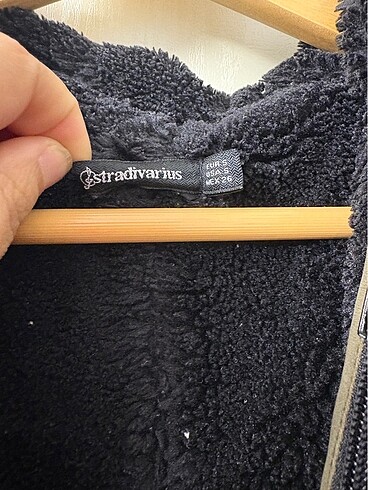Stradivarius Haki mont