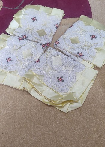 İşlemeli Beyaz Kırlent ve Kılıf Seti - Görsel 2