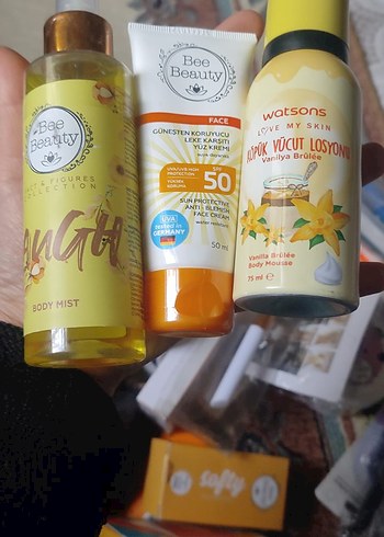 Bee Beauty SPF 50 Yüz Kremi ve Vücut Losyonu Seti - Görsel 2