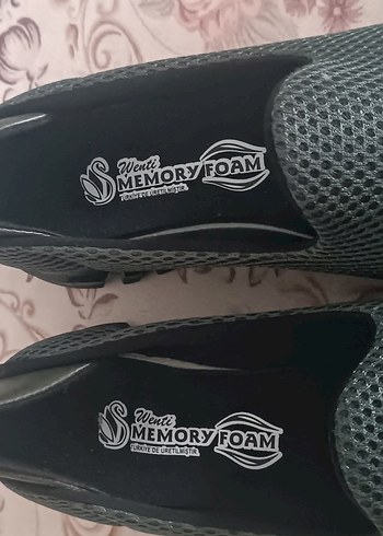 Converse Gri Yılan Desenli Kadın Dolgu Topuk Spor Ayakkabı