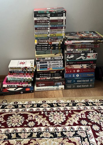 Çeşitli Manga ve Çizgi Roman Koleksiyonu