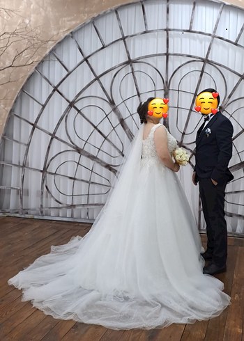 Kare Yaka A Kesim Gelinlik - Görsel 3