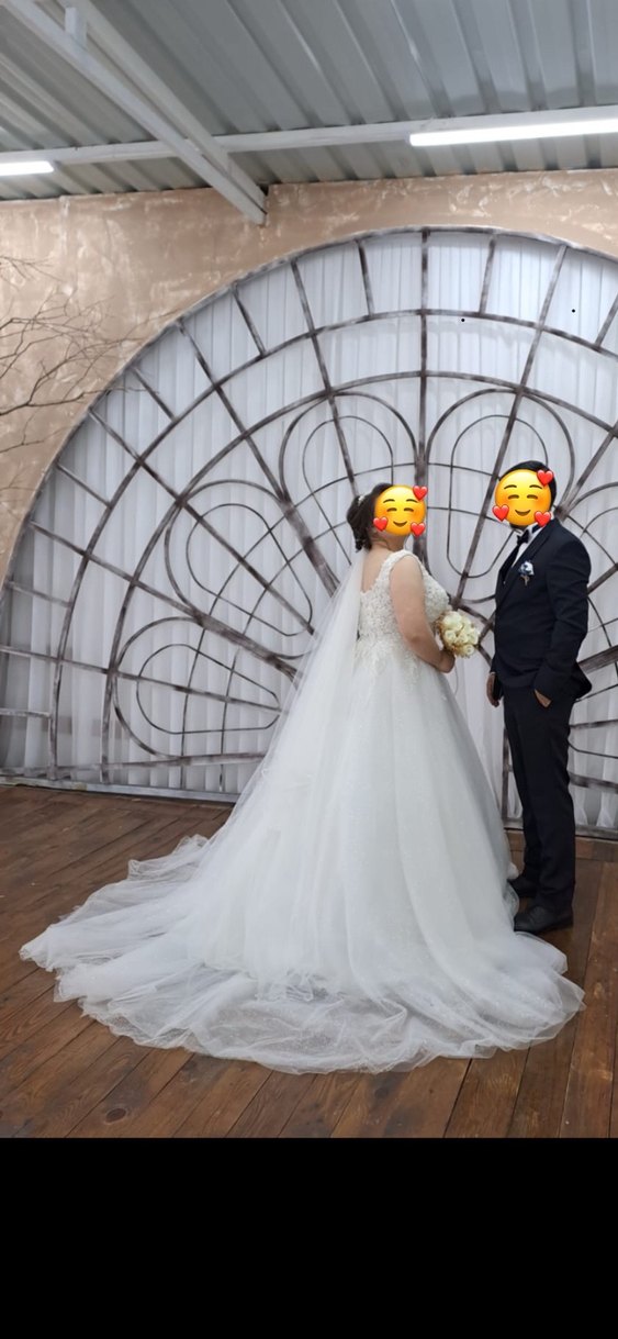 Kare Yaka A Kesim Gelinlik - Görsel 3