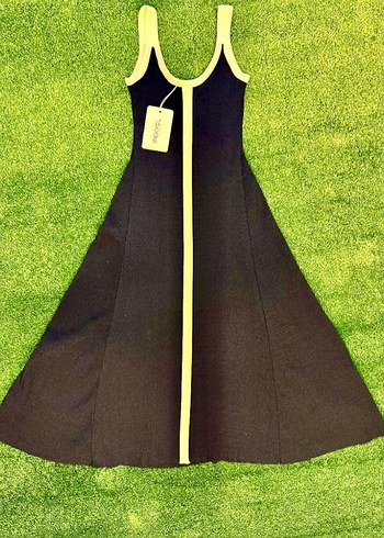 Mavi V Yaka Kısa Örgü Atlet - Görsel 3