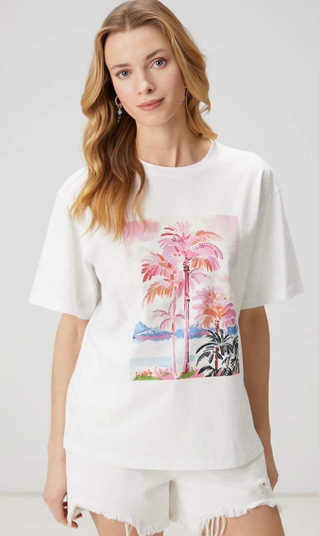 Beyaz Baskılı Kadın Kısa Kollu Tişört - Görsel 4