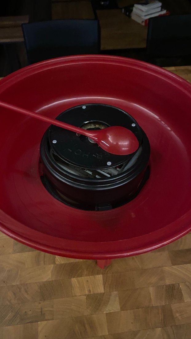 Cucinox Kırmızı Karnaval Pamuk Şeker Makinesi - Görsel 4