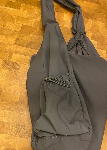 Pull&Bear Gri Fermuarlı Kadın Spor Çanta - Görsel 3