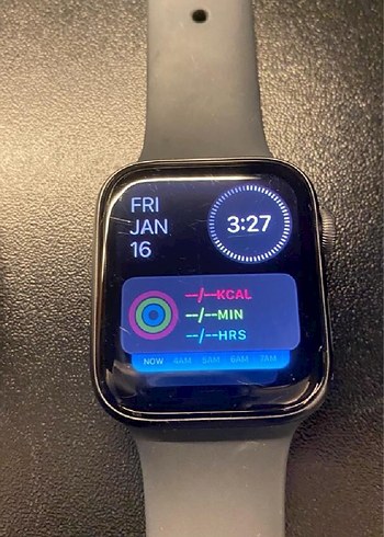 Apple Watch SE 44 Akıllı Saat - Görsel 2