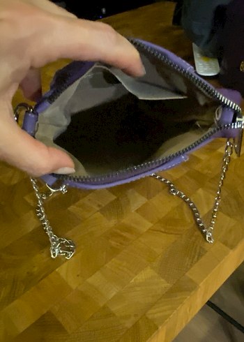 Elle Zincir Detaylı Mor Deri Kadın Çanta - Görsel 5