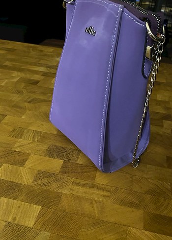 Elle Zincir Detaylı Mor Deri Kadın Çanta - Görsel 3