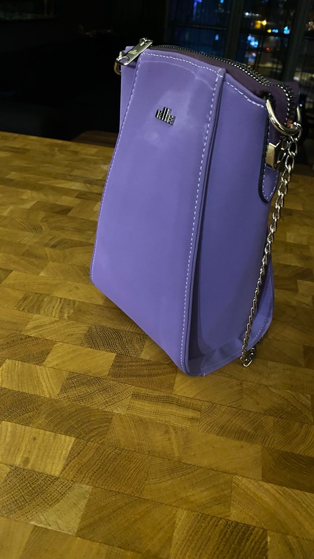 Elle Zincir Detaylı Mor Deri Kadın Çanta - Görsel 3