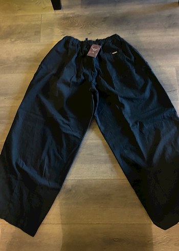 BDG MARKA BOL KESİM PANTOLON - Görsel 3