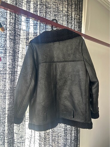 xl Beden zara deri görünümlü kürklü ceket
