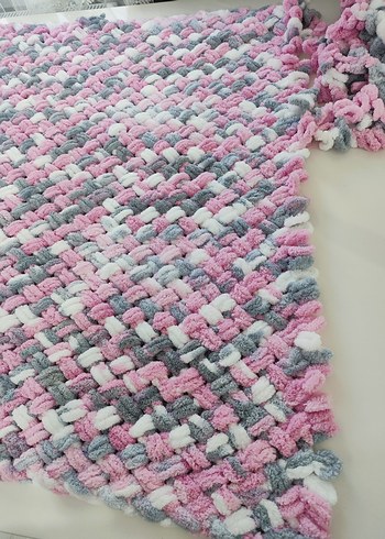 Pembe ve Gri Çocuk Örgü Battaniye - Görsel 2