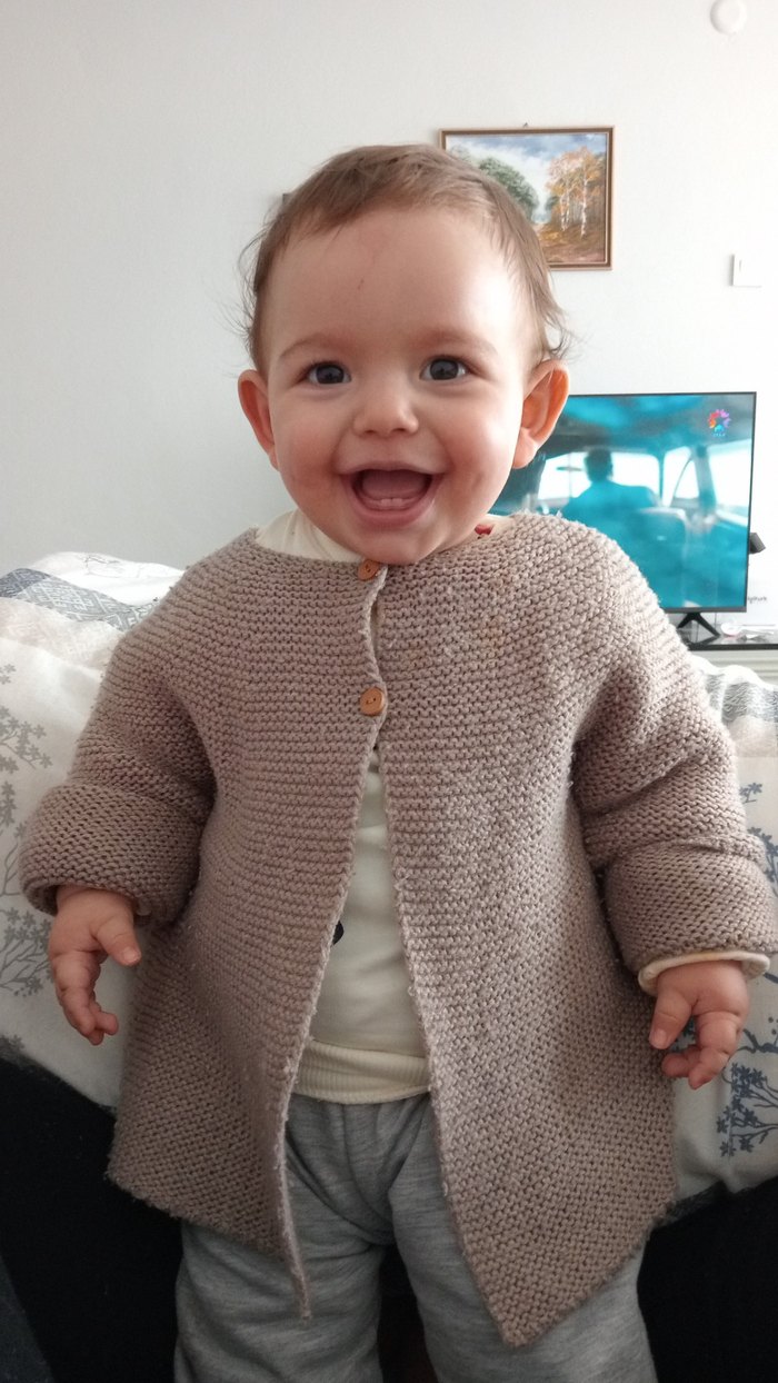 Bej Renkli Örgü Kız Çocuk Hırka - Görsel 2