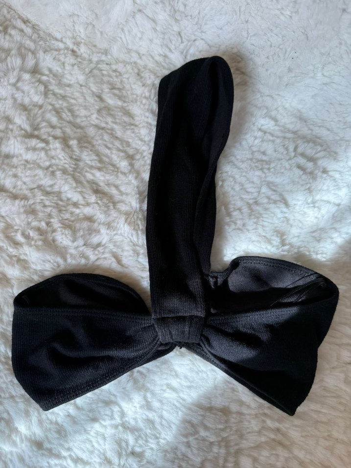 Urban tek omuz askılı crop top siyah - Görsel 2